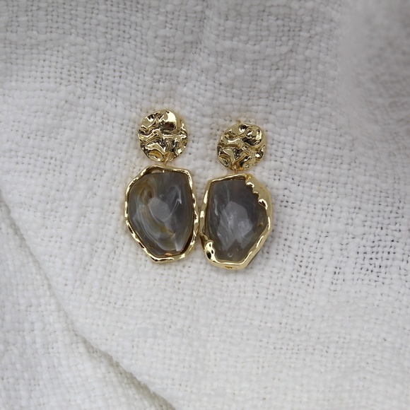 Sterling Silver "Winter" Drop Stone Pendants with Gold Casing - Picture 10 of 13